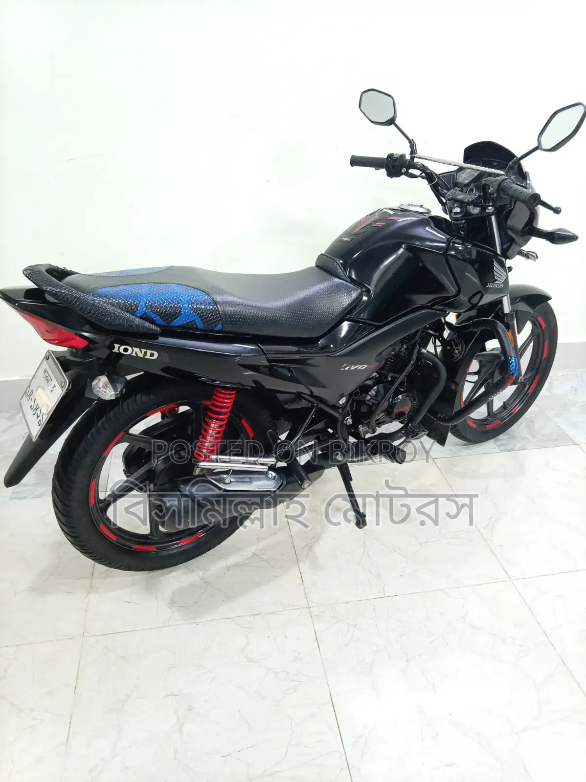 হোন্ডা লিভো ২০১৯ কালো