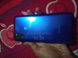 স্যামসাং গ্যালাক্সি এম২১ ৬৪ জিবি নীল