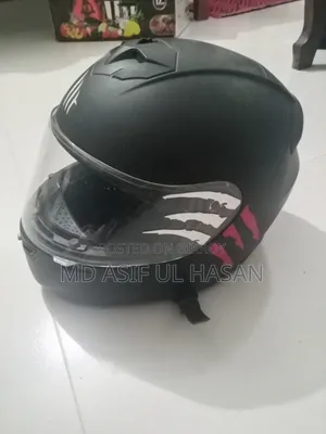 এমটি হেলমেট আলামোয়েভো