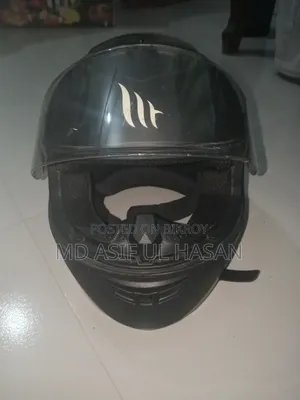 এমটি হেলমেট আলামোয়েভো