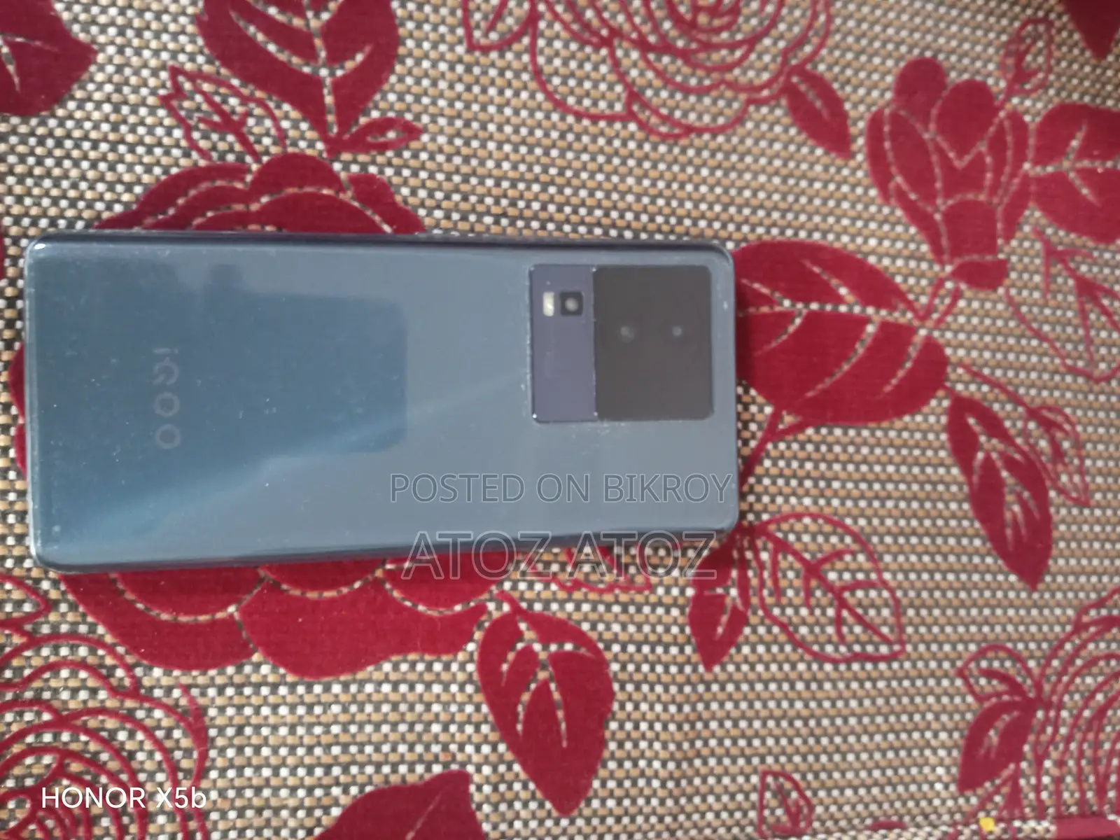 iQOO 256 GB Blue