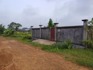 ৮ নং সেক্টরে কর্নার ৫ কাঠা দক্ষিণ মুখি