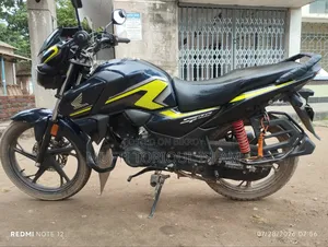 হোন্ডা এসপি ১২৫ ২০২৫ ব্ল্যাক