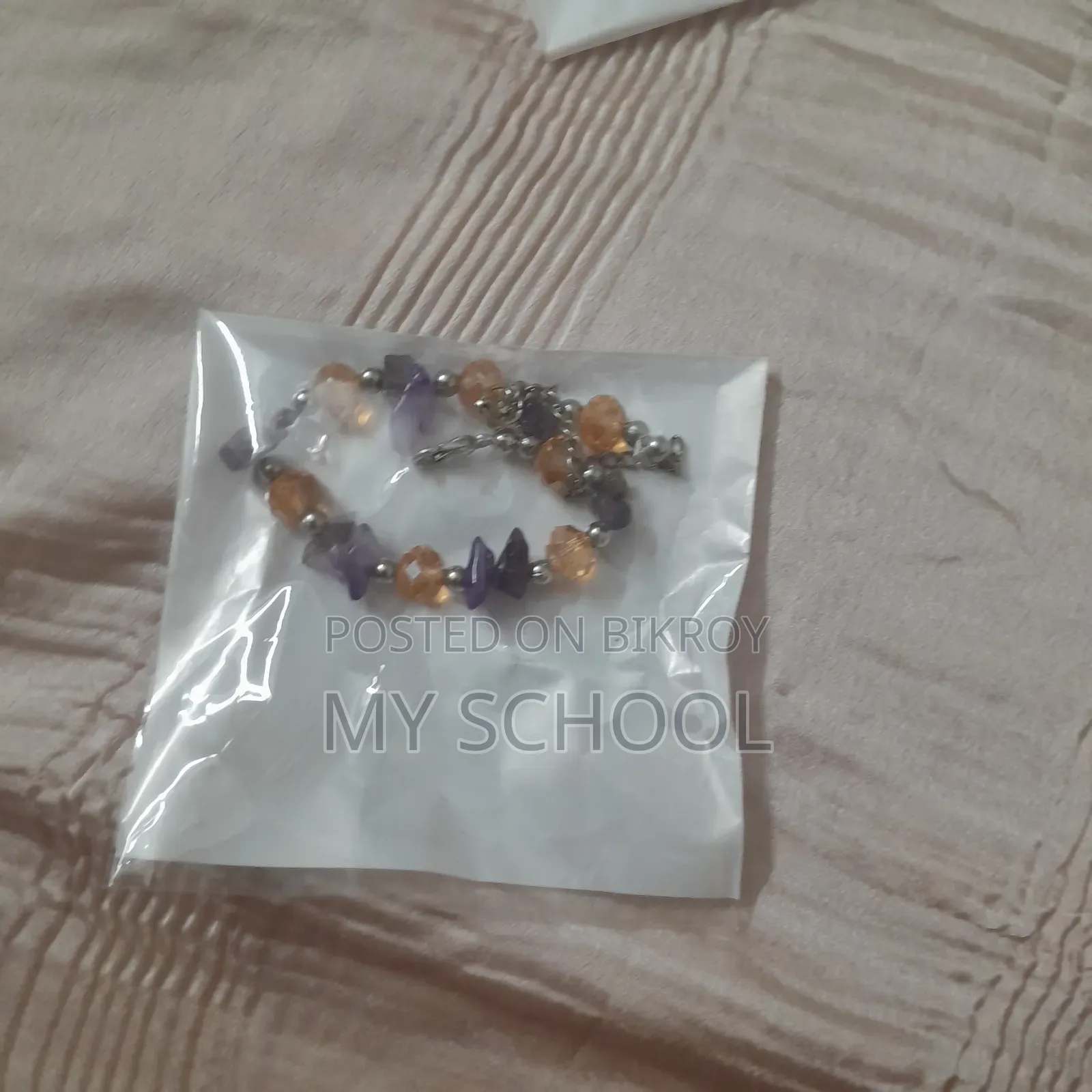 স্ফটিকের ছোঁয়া, আভিজাত্যের সমাহার