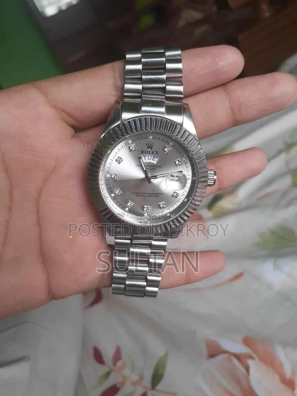 রোড এক্স ঘড়ি