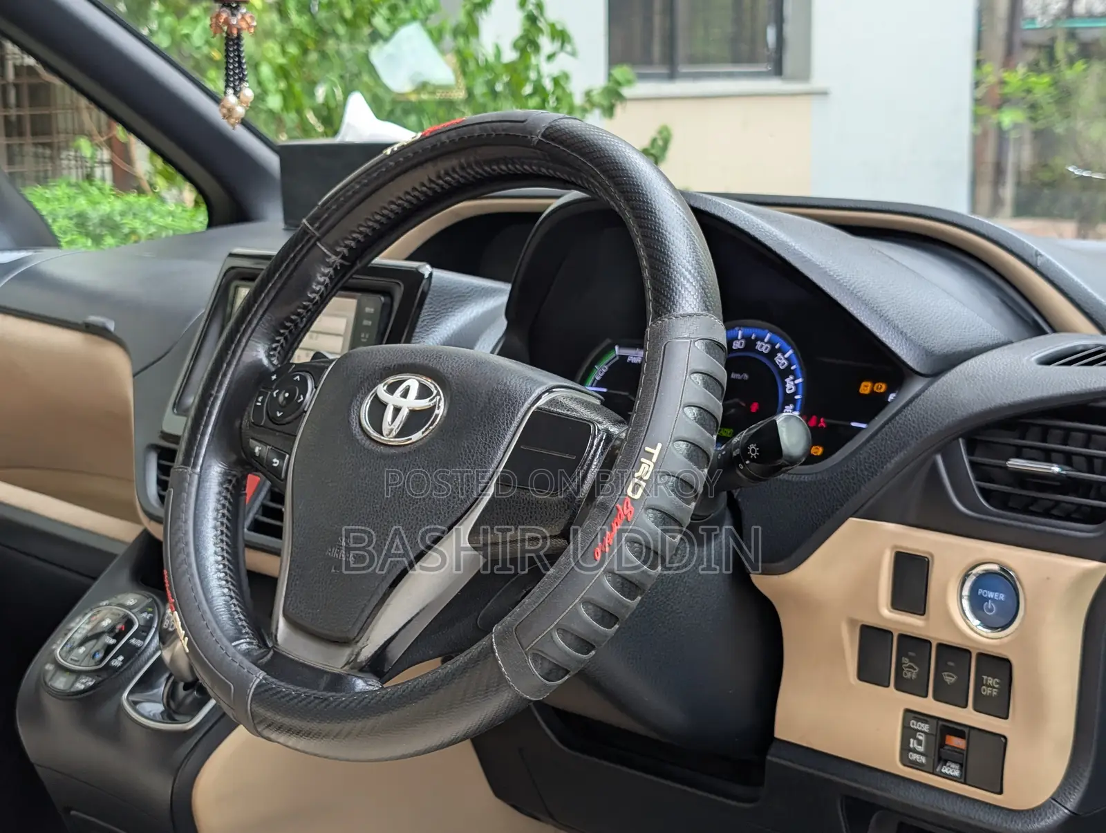 Toyota Noah 2014 Maroon