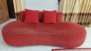 Good Condition Hatil Divan Sofa