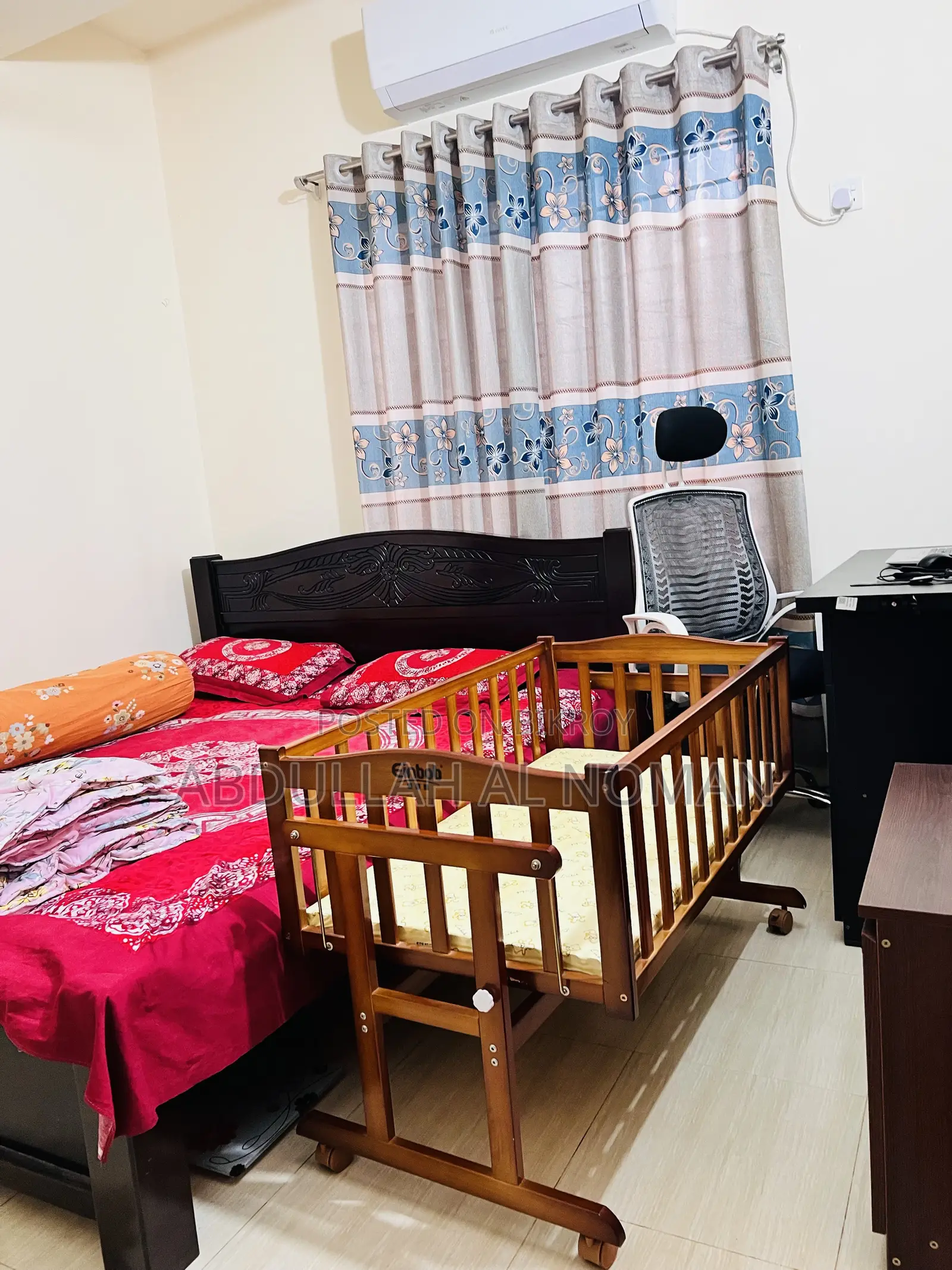 Baby Wooden Cot With Mosquito Net Wheel