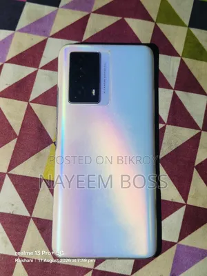 Vivo iQOO Z5 128 GB Silver