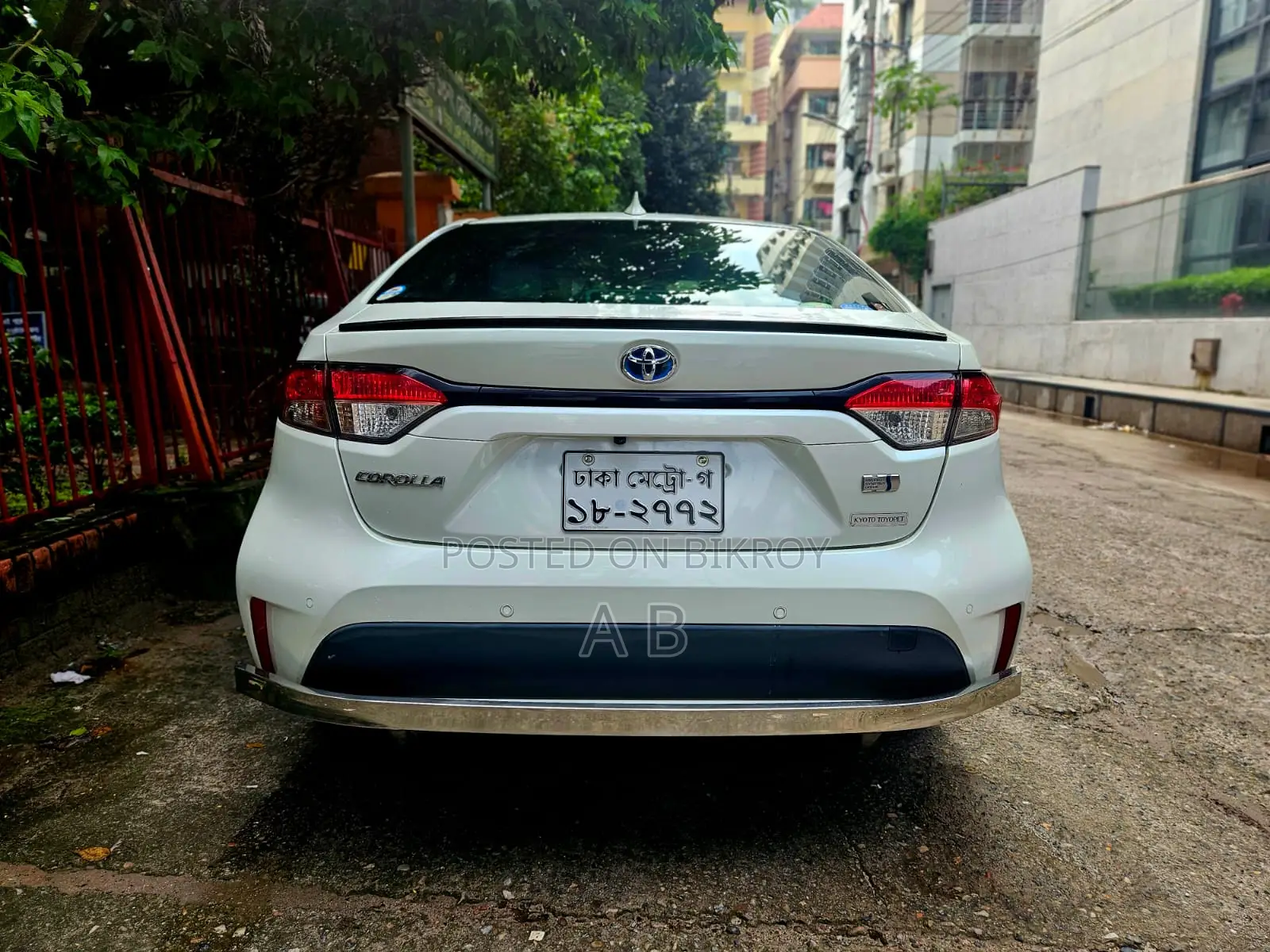 টয়োটা করোল্লা ২০২০ পার্ল