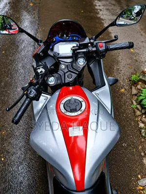 Suzuki Gixxer SF 2023 Orange