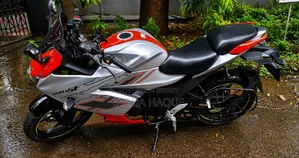 Suzuki Gixxer SF 2023 Orange
