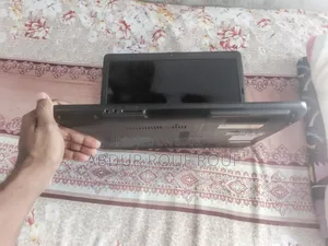 Laptop Fujitsu Lifebook AH530 3GB Intel Pentium HDD 250GB