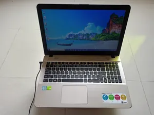 Laptop Asus VivoBook Max X541UA 4GB Intel Core i3 SSD 128GB