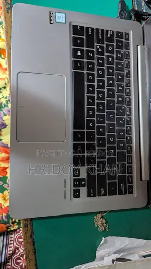 Laptop Asus ZenBook UX310UQ 8GB Intel Core i5 SSD 256GB