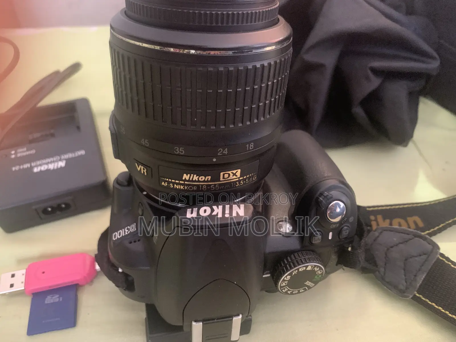DSLR Camera