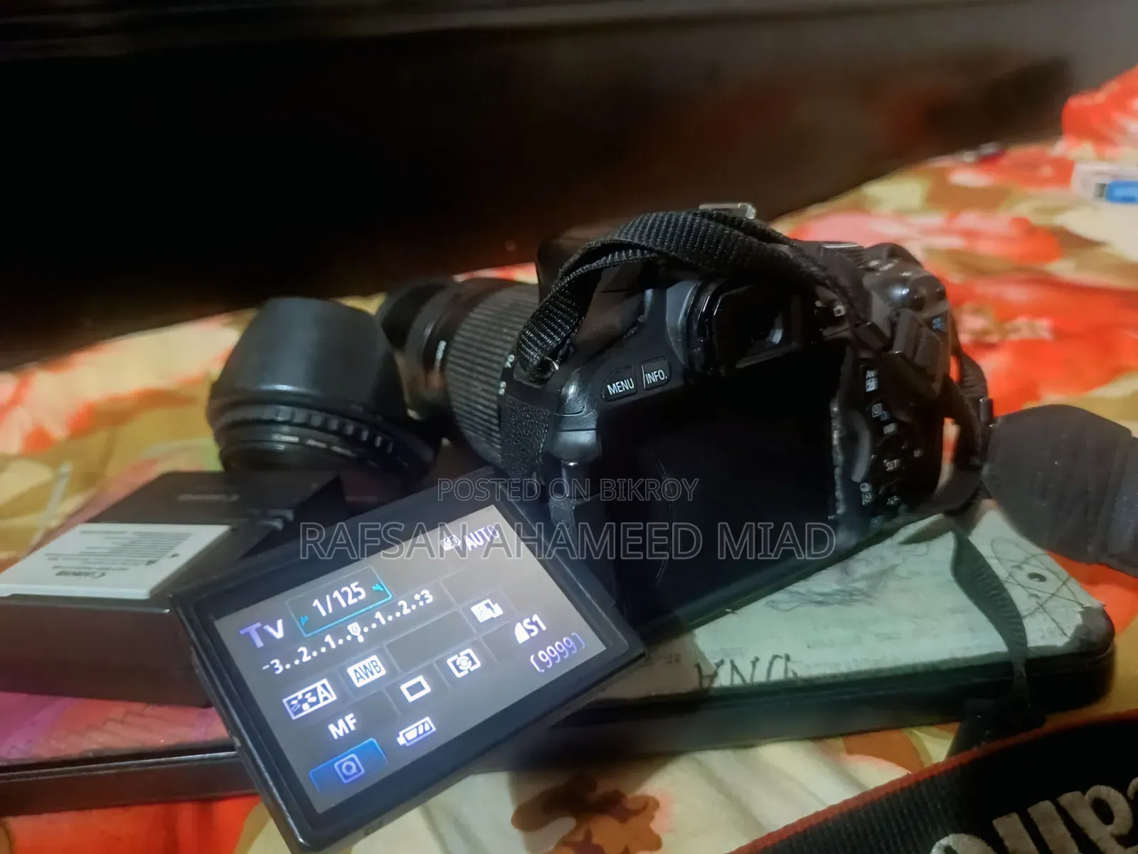 জরুরি টাকার প্রয়োজন Canon EOS 600D (Rebel T3i) DSLR Camera