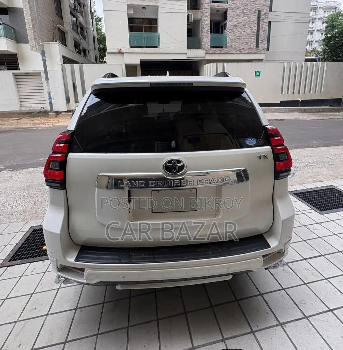 Toyota Land Cruiser Prado 2.7 2019 Pearl