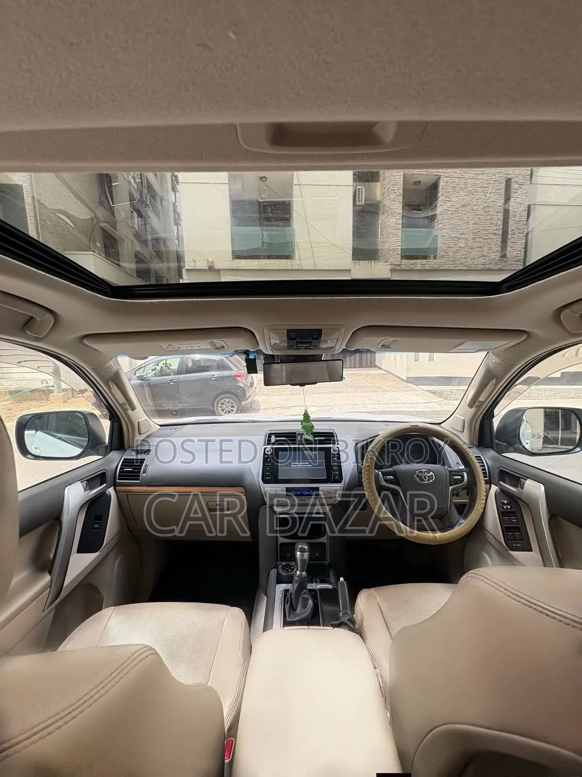 Toyota Land Cruiser Prado 2.7 2019 Pearl