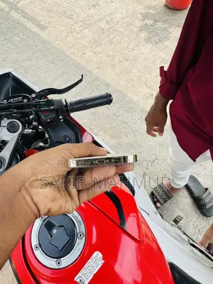 অ্যাপল আইফোন ১৩ প্রো ১২৮ জিবি গোল্ড