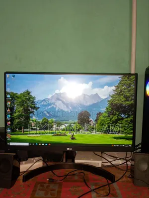 Desktop Computer 8GB Intel Core i3 HDD+SSD 1TB