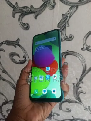 Tecno 64 GB Blue