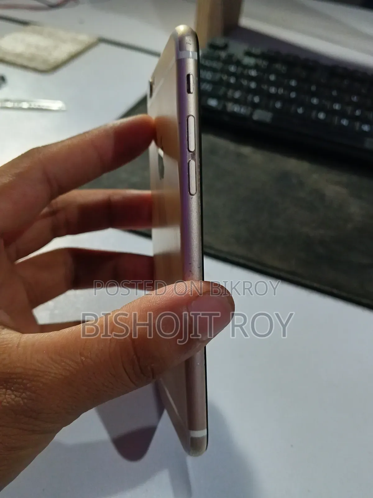 Apple iPhone 6s 16 GB Rose Gold