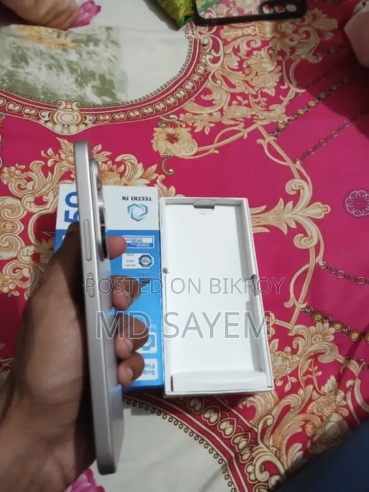 টেকনো ক্যামন ৫০ ২৫৬ জিবি সিলভার