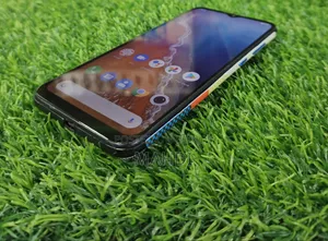 Symphony Z32 32 GB Black