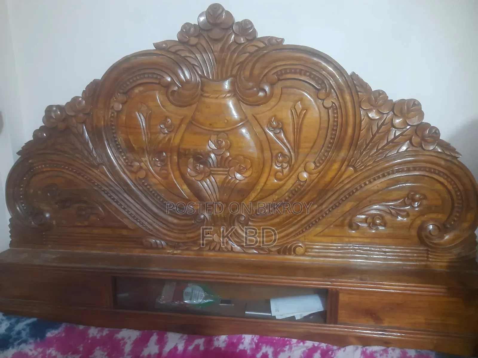 6/7 Feet Bed for Sale
