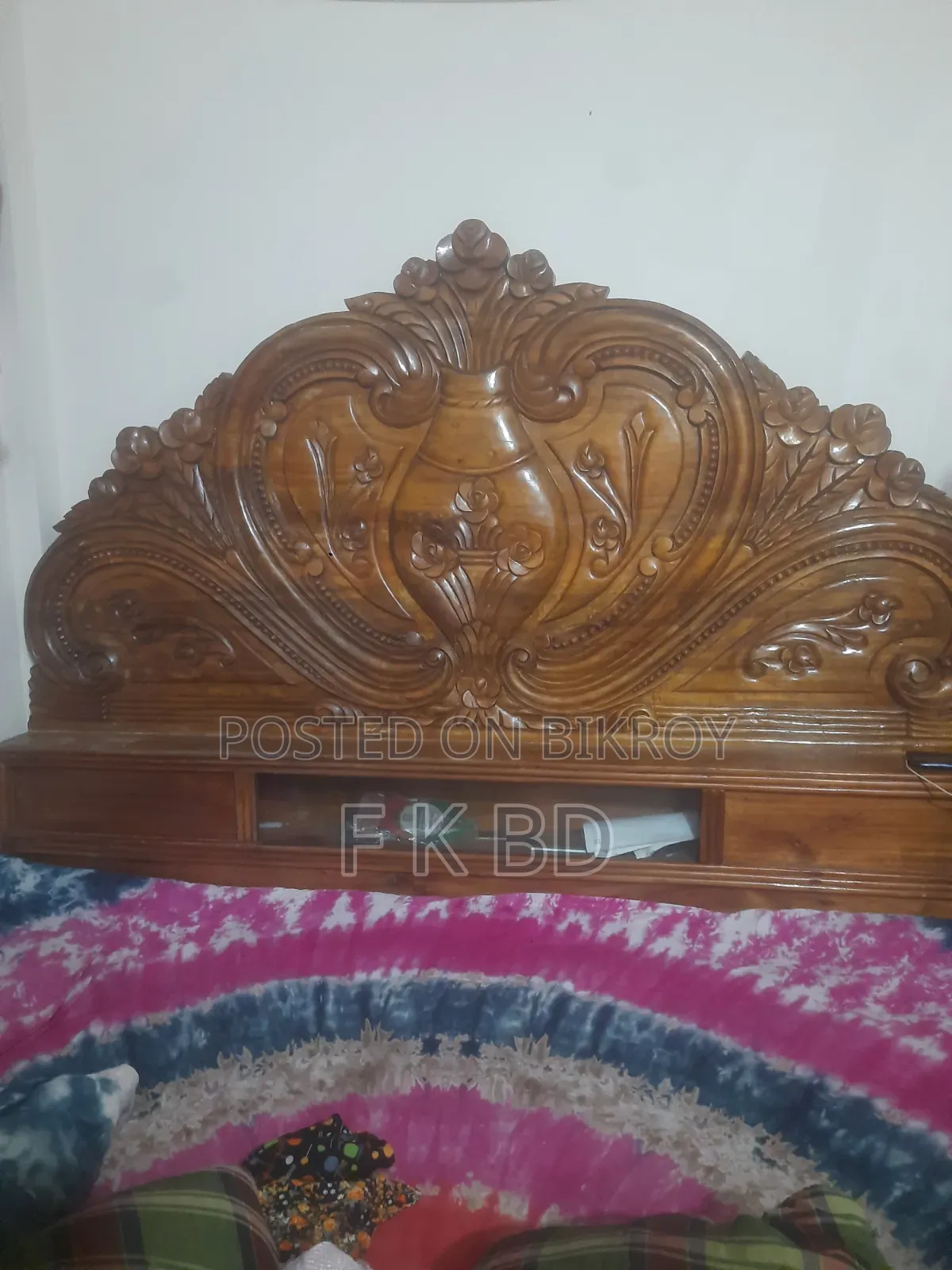 6/7 Feet Bed for Sale