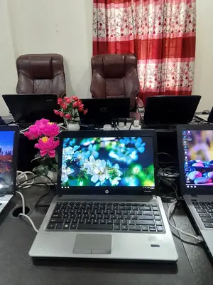 Laptop HP 3GB Intel SSD 256GB