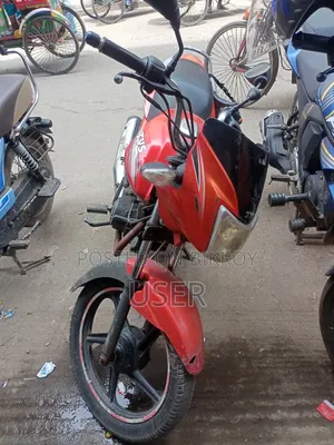 TVS Metro Plus 2018 Red