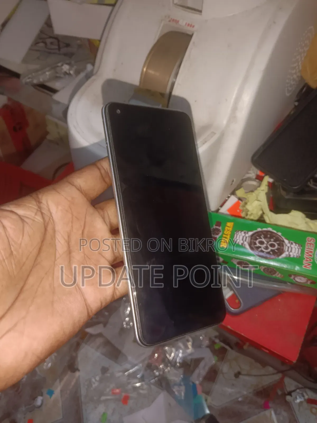 রিয়েলমি ৮ ৫জি ১২৮ জিবি হোয়াইট