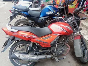 TVS Metro Plus 2018 Red