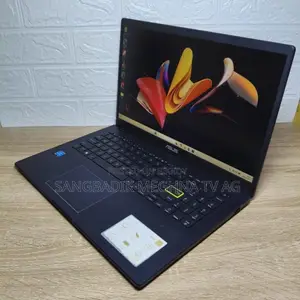 Laptop ASUS 3GB Intel SSD 256GB