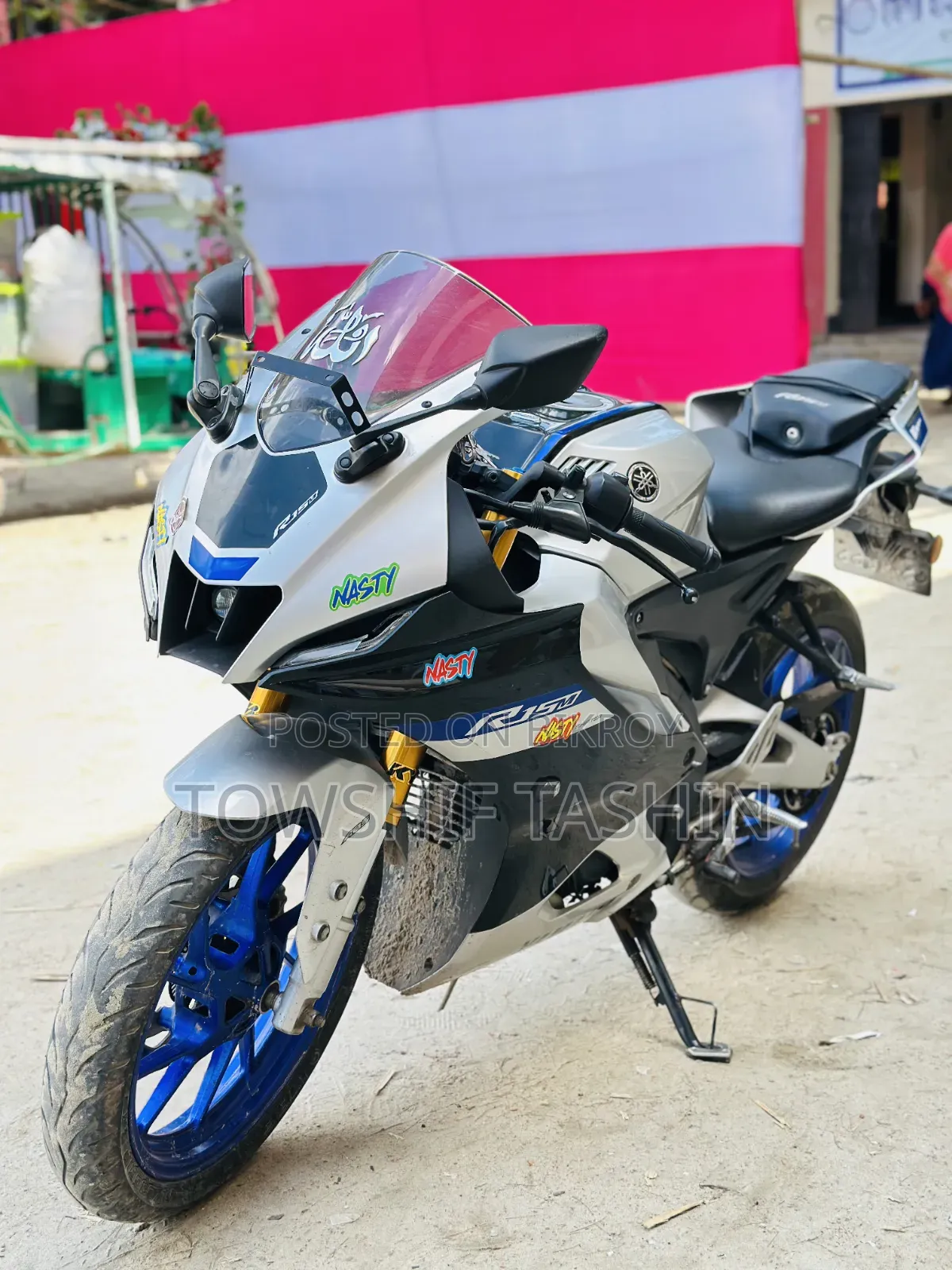 Yamaha R15M 2022 Silver
