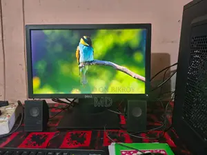 Desktop Computer 4GB Intel Core i3 1TB HDD + 128GB SSD