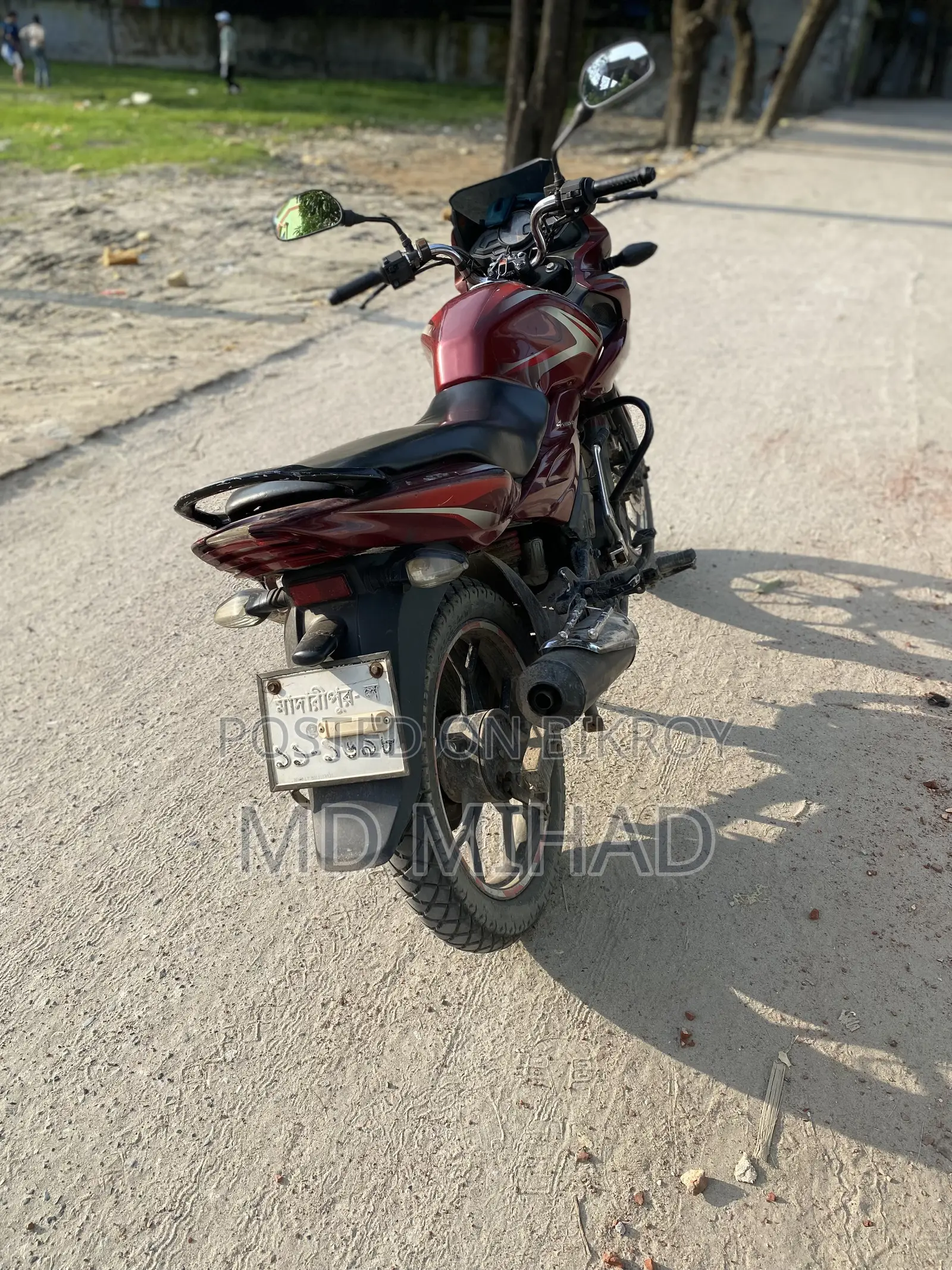 বাজাজ ডিসকভার ১৩৫ ২০১৬ লাল