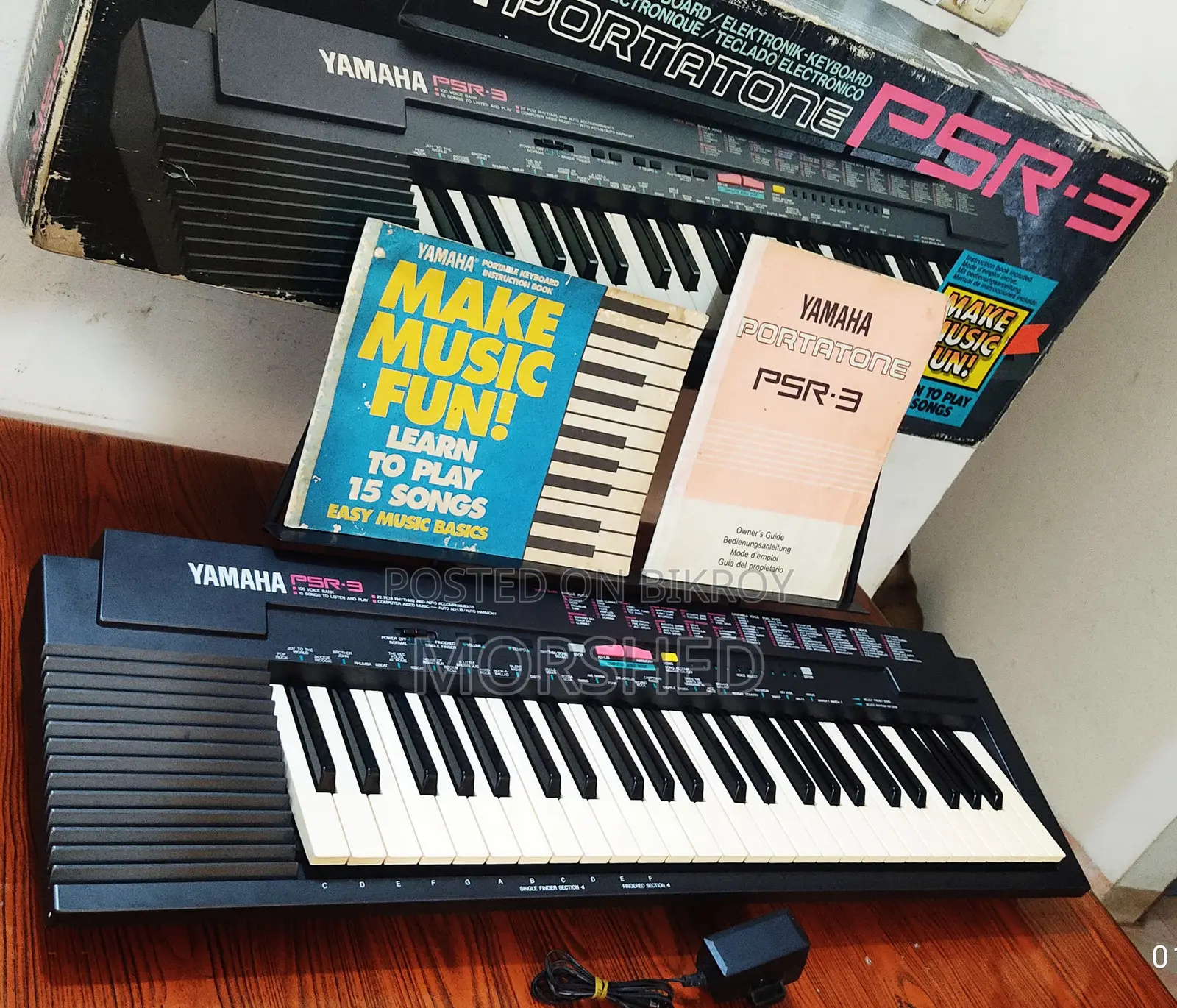 YAMAHA PSR-3 49-Key 100-Voice Keyboard (Made in JAPAN)