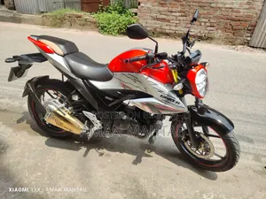 Suzuki Gixxer 2023 Orange