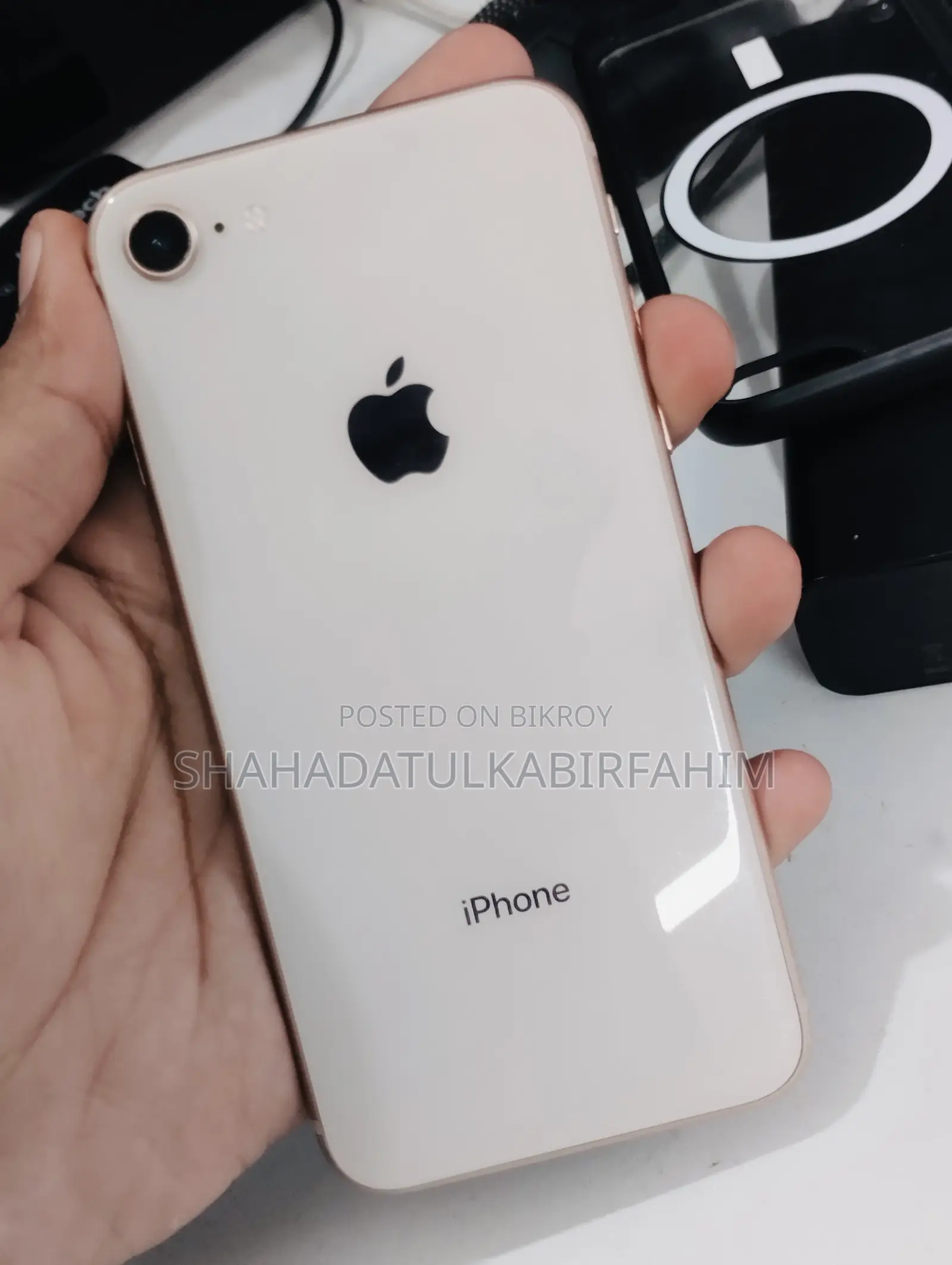 অ্যাপল আইফোন ৮ ১২৮ জিবি রোজ গোল্ড