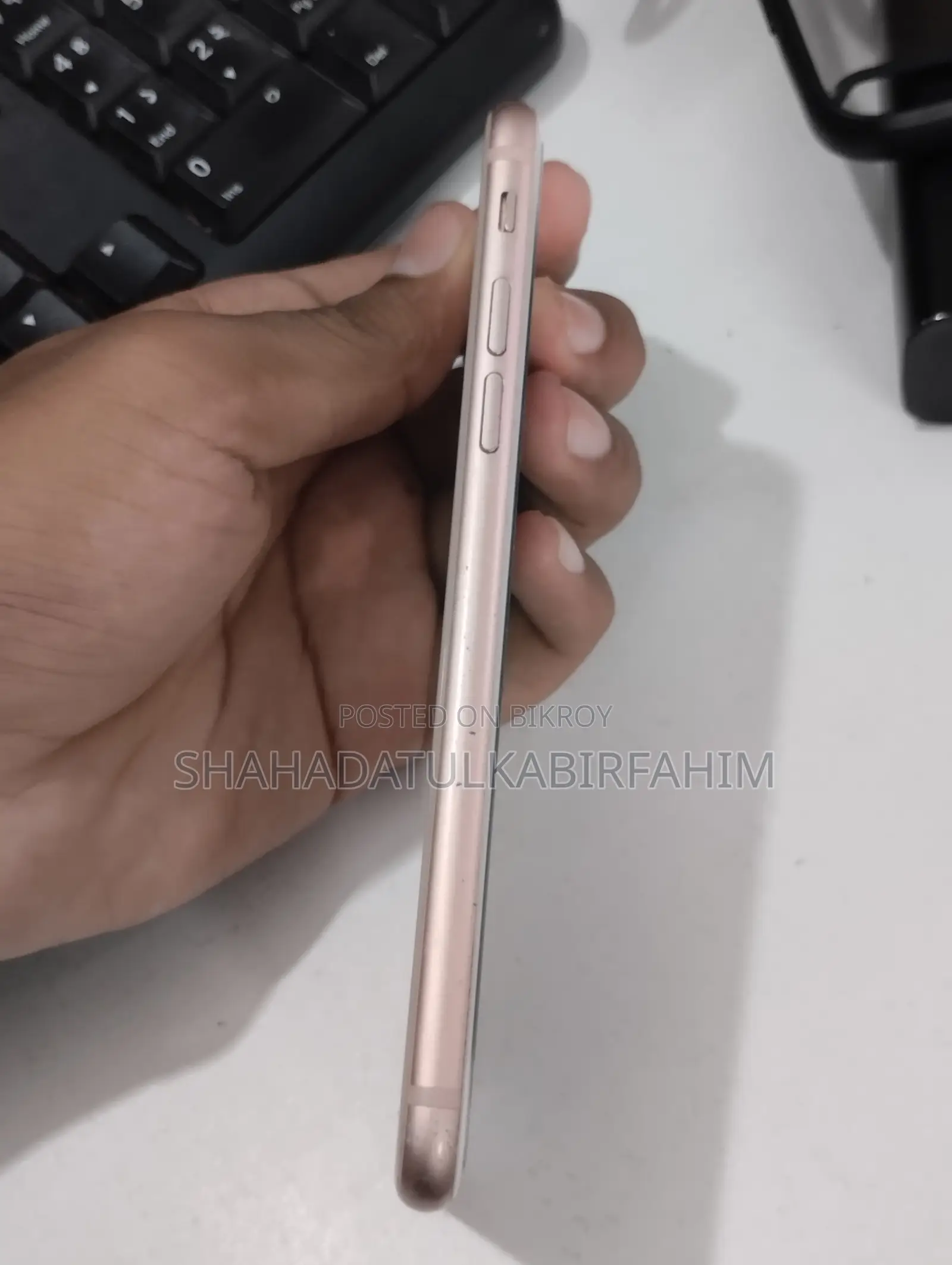 অ্যাপল আইফোন ৮ ১২৮ জিবি রোজ গোল্ড