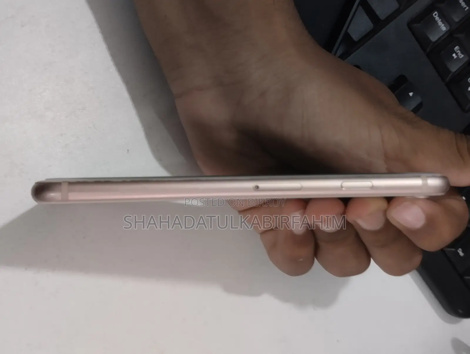 অ্যাপল আইফোন ৮ ১২৮ জিবি রোজ গোল্ড