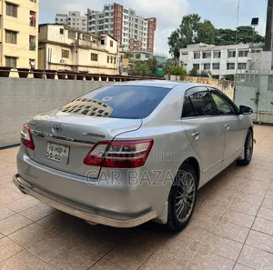 Toyota Premio 1.5 Front-Wheel Drive 2013 Silver