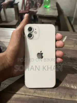 অ্যাপল আইফোন ১২ ৬৪ জিবি সাদা