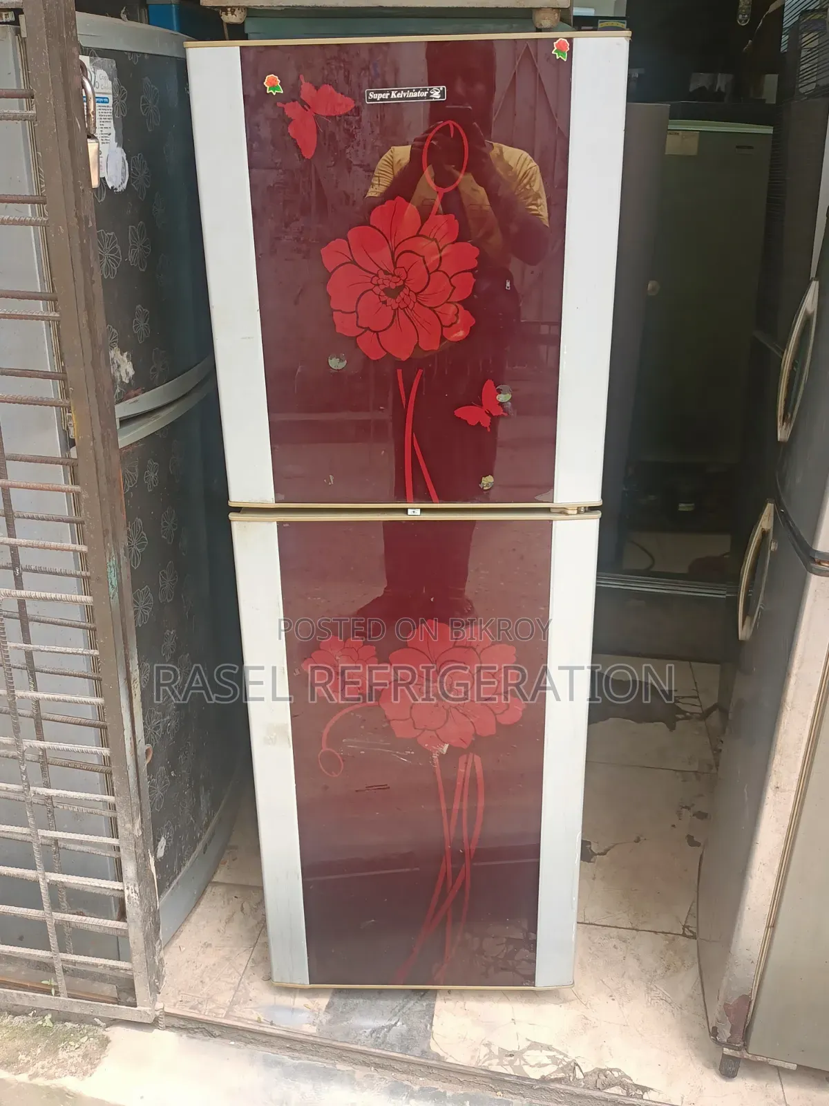 12 CFT Kelvinator Fridge for Sale
