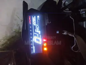 Hero Thriller 160R 4V 2025 Brown