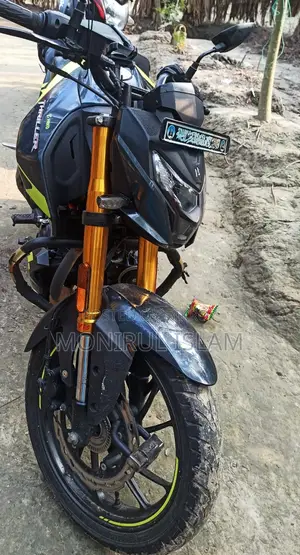 Hero Thriller 160R 4V 2025 Brown