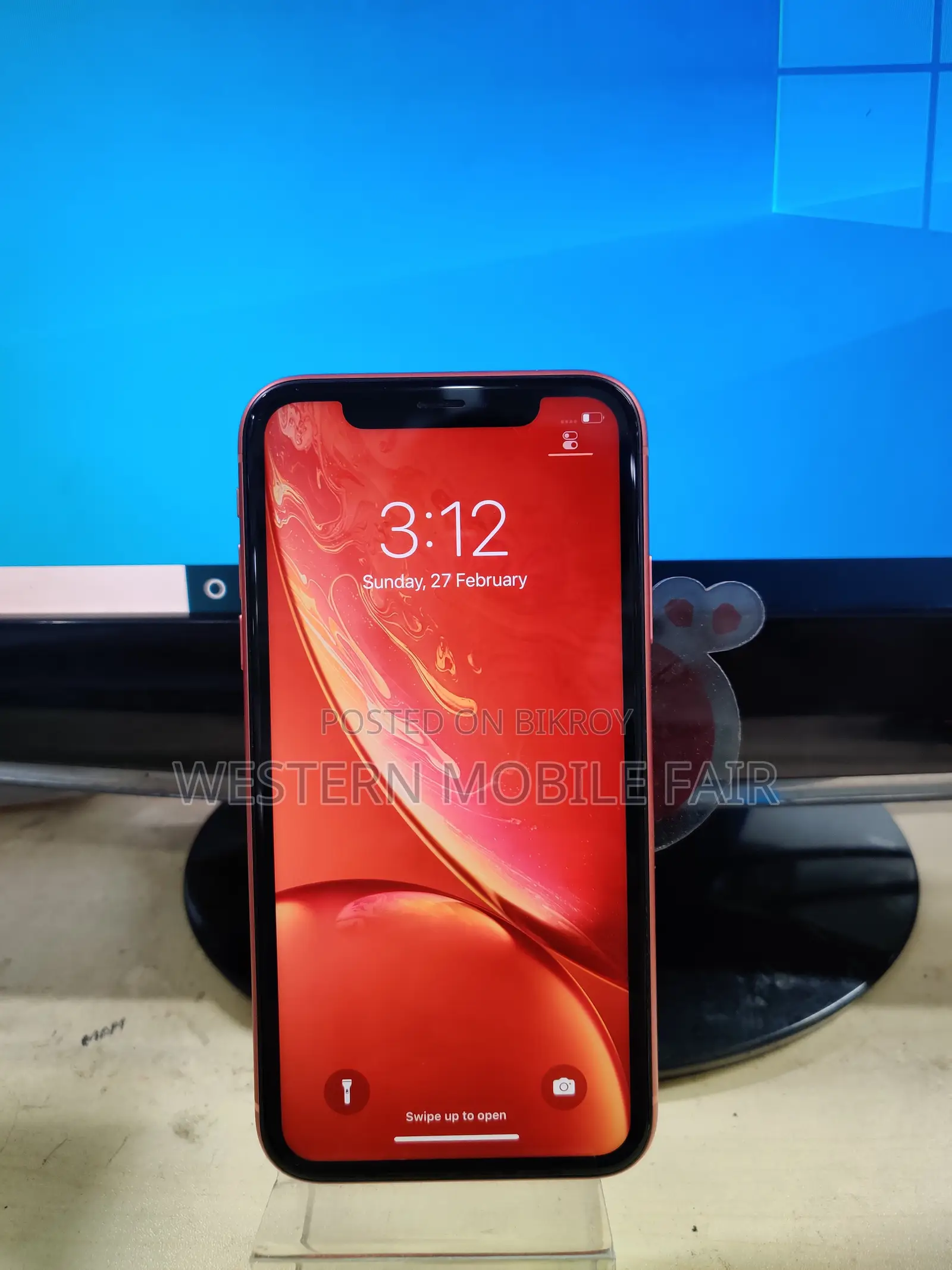 Apple iPhone XR 64 GB Red